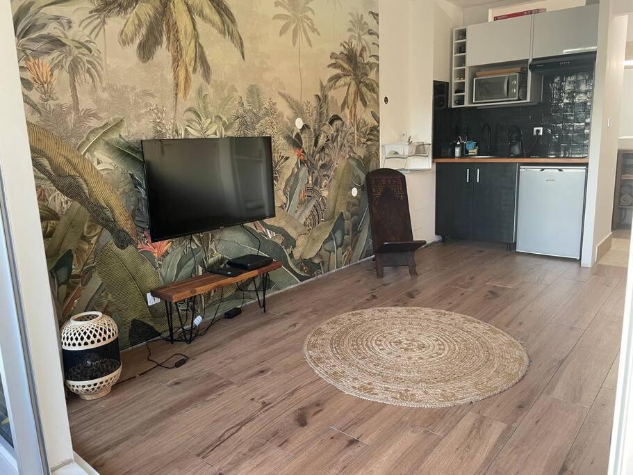 Tropical Vibes Apartment Saint-Gilles-les Bains Ngoại thất bức ảnh