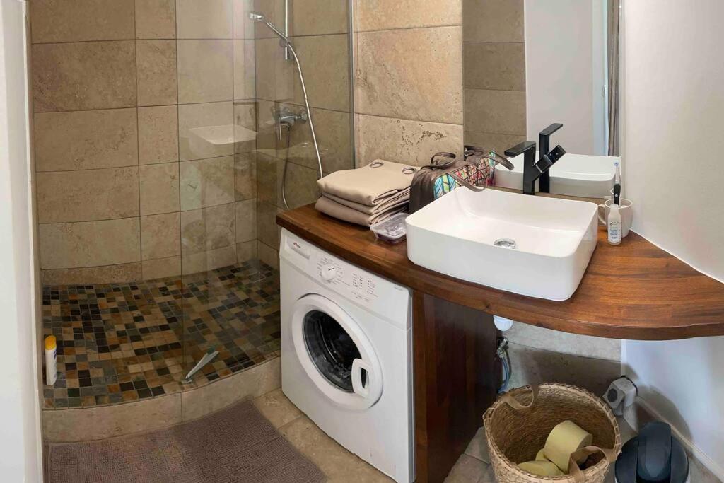 Tropical Vibes Apartment Saint-Gilles-les Bains Ngoại thất bức ảnh