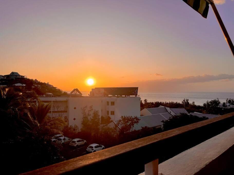 Tropical Vibes Apartment Saint-Gilles-les Bains Ngoại thất bức ảnh